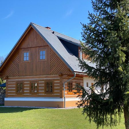 Roubenka Adel Villa Vrchlabí Buitenkant foto