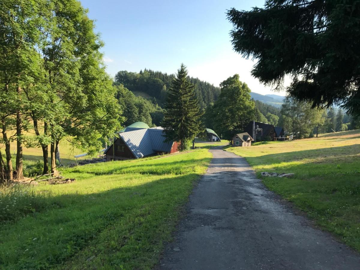 Roubenka Adel Villa Vrchlabí Buitenkant foto