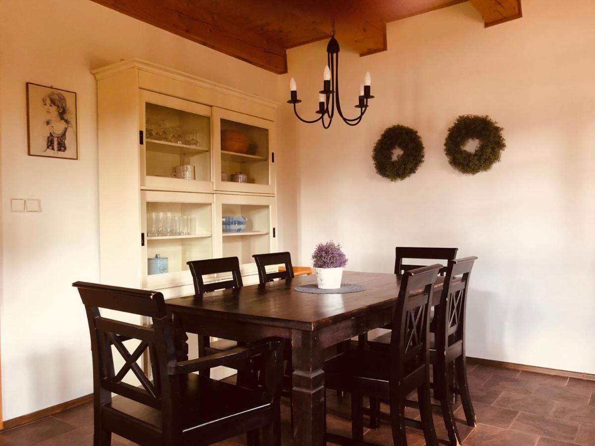 Roubenka Adel Villa Vrchlabí Buitenkant foto