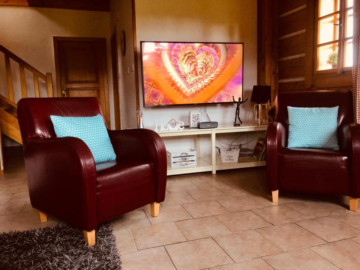 Roubenka Adel Villa Vrchlabí Buitenkant foto