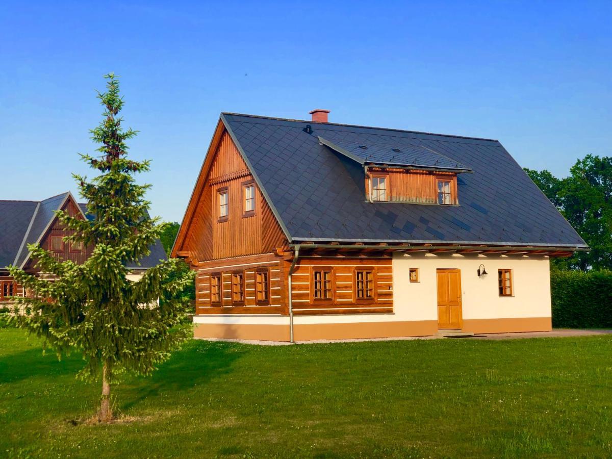 Roubenka Adel Villa Vrchlabí Buitenkant foto