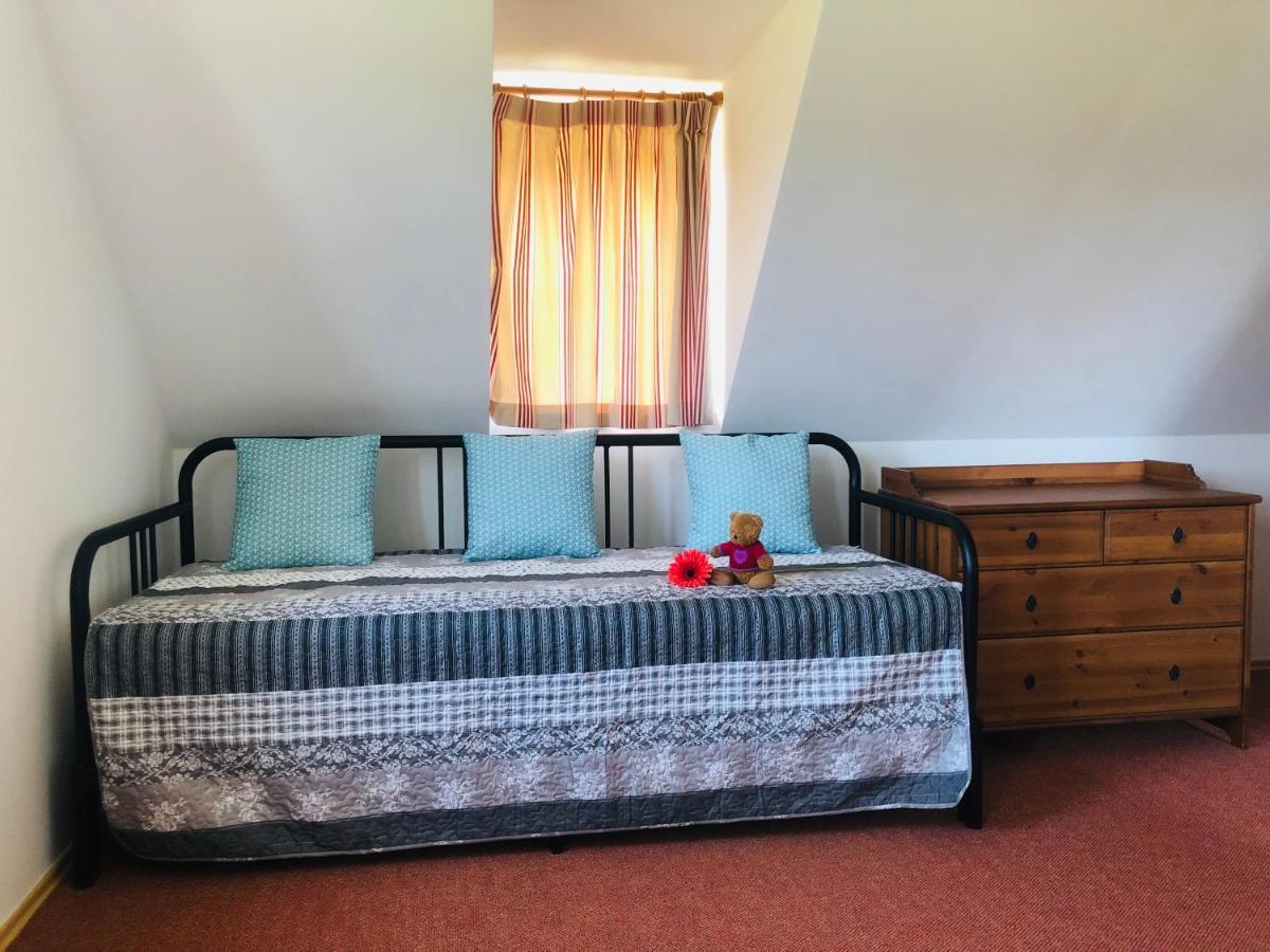 Roubenka Adel Villa Vrchlabí Buitenkant foto