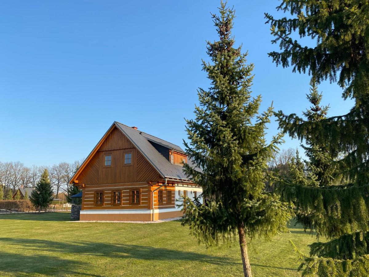 Roubenka Adel Villa Vrchlabí Buitenkant foto